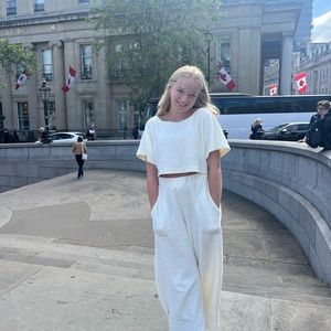 Meet your Posher, Molly